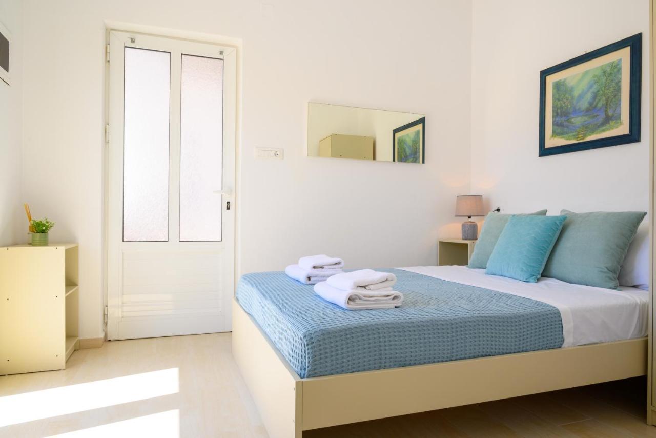 Artemis Apartment First Floor Elounda Eksteriør bilde